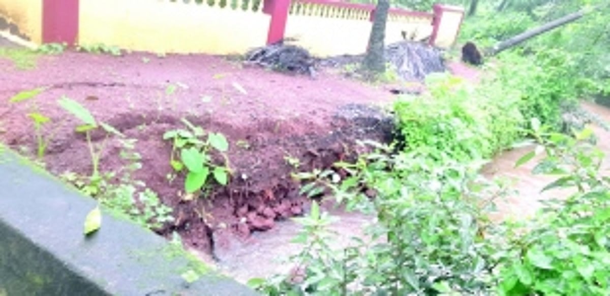 Culvert in peril at Sodiem-Siolim