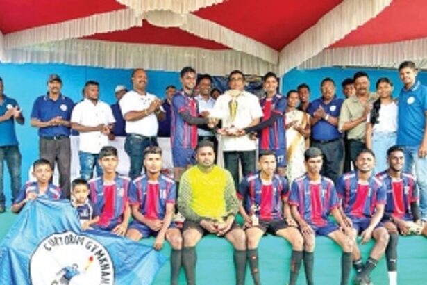 Cumborda emerge champions  in Vicente memorial football