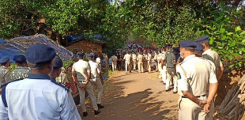 Cuncolim cops pay tribute to constable killed on duty, on Police Commemoration Day 1 Cuncolim cops pay tribute to constable killed on duty, on Police Commemoration Day