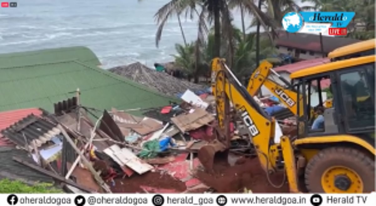 Curlies Beach Shack demolition which started on Friday, stopped by Supreme Court