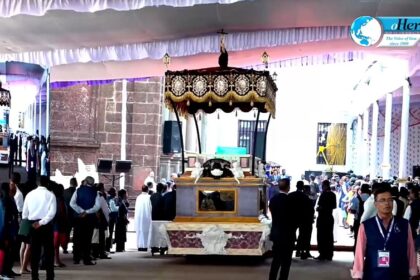 Curtains to come down on 45 day exposition with procession and Holy Mass