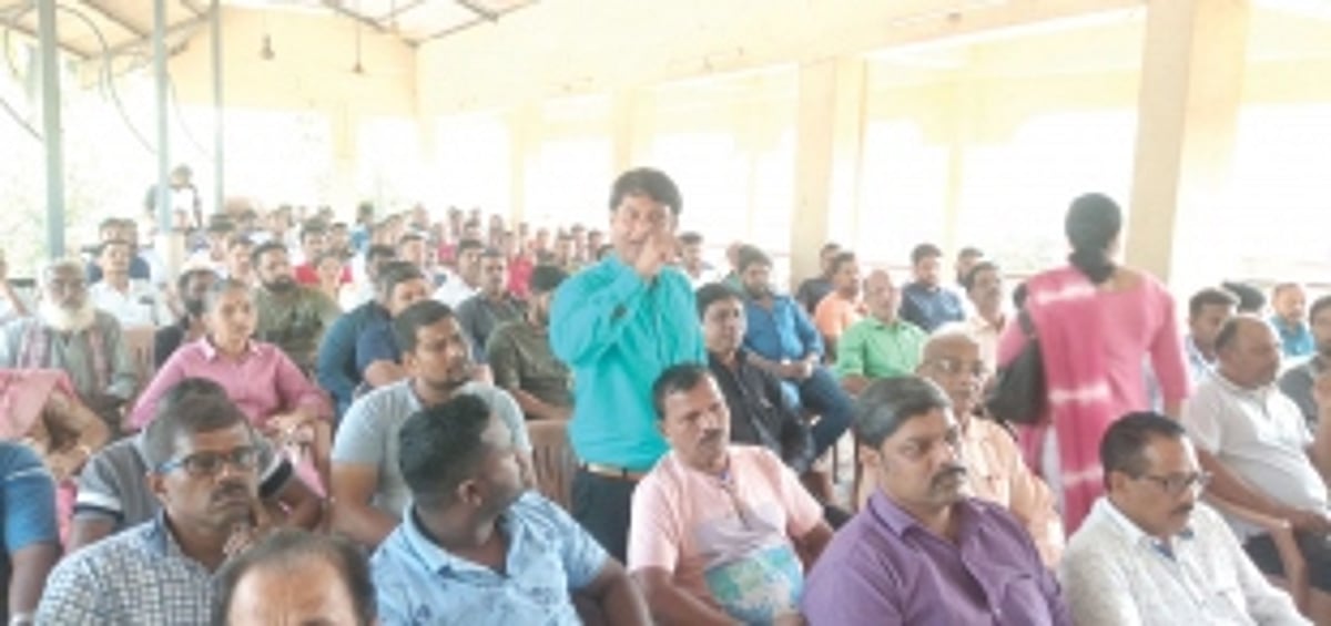 Curti-Khandepar gram sabha opposes bandhara on Mhadei River
