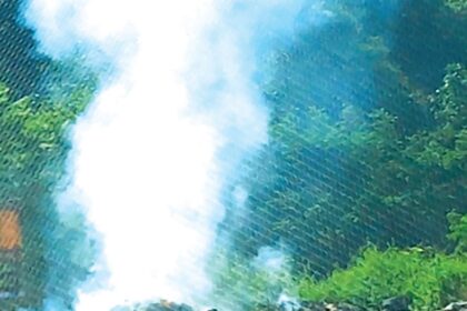 Curti-Khandepar residents raise alarm
over hazardous
waste burning