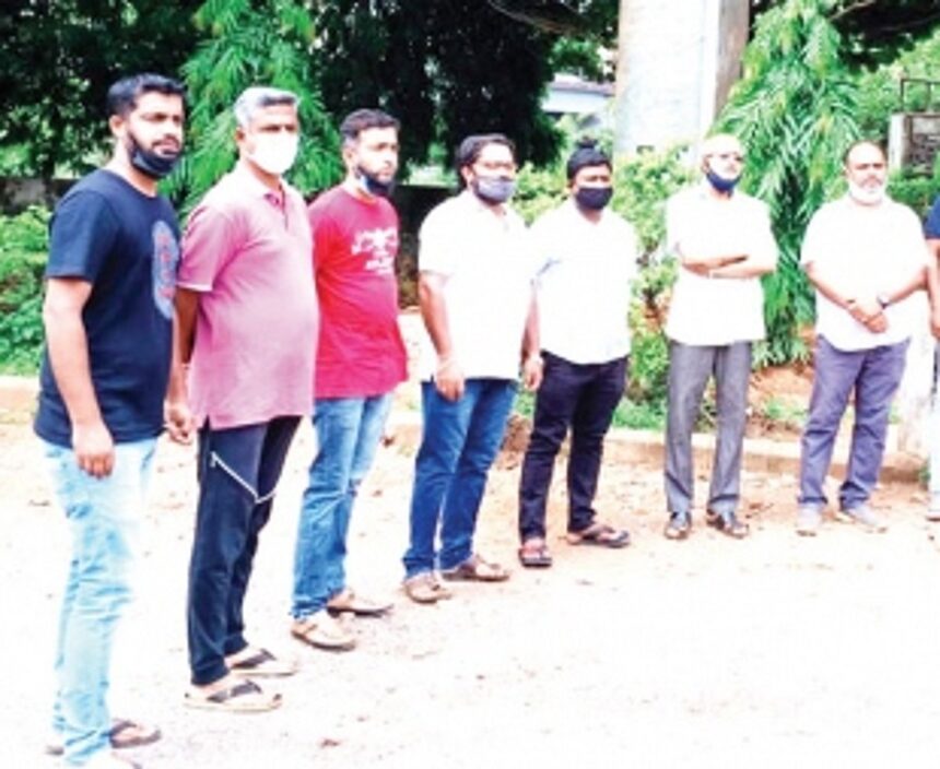 Curti locals want mobile tower removed