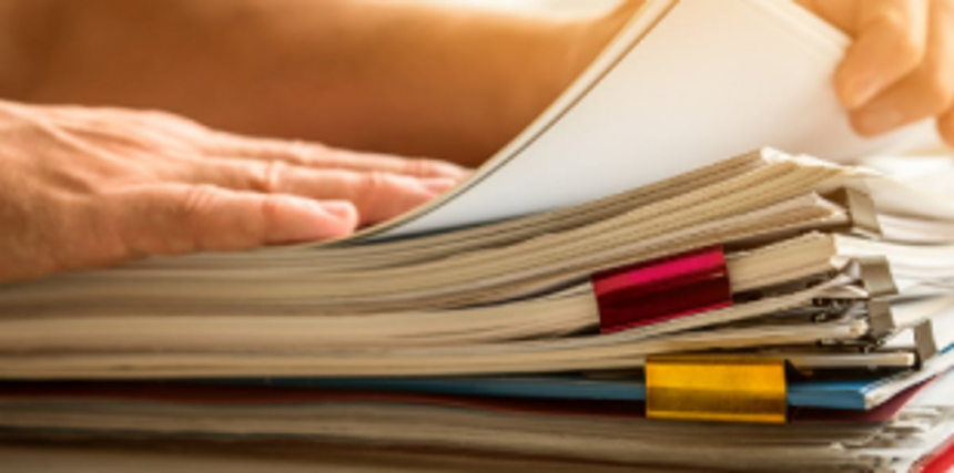 Curti panchayat issues notice to   32 businesses