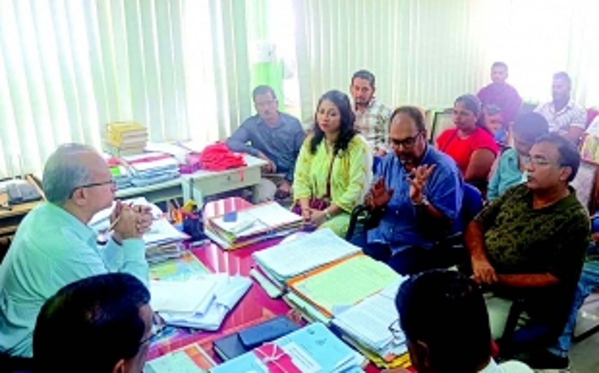 Curtorkars march to Power House at Margao over outages