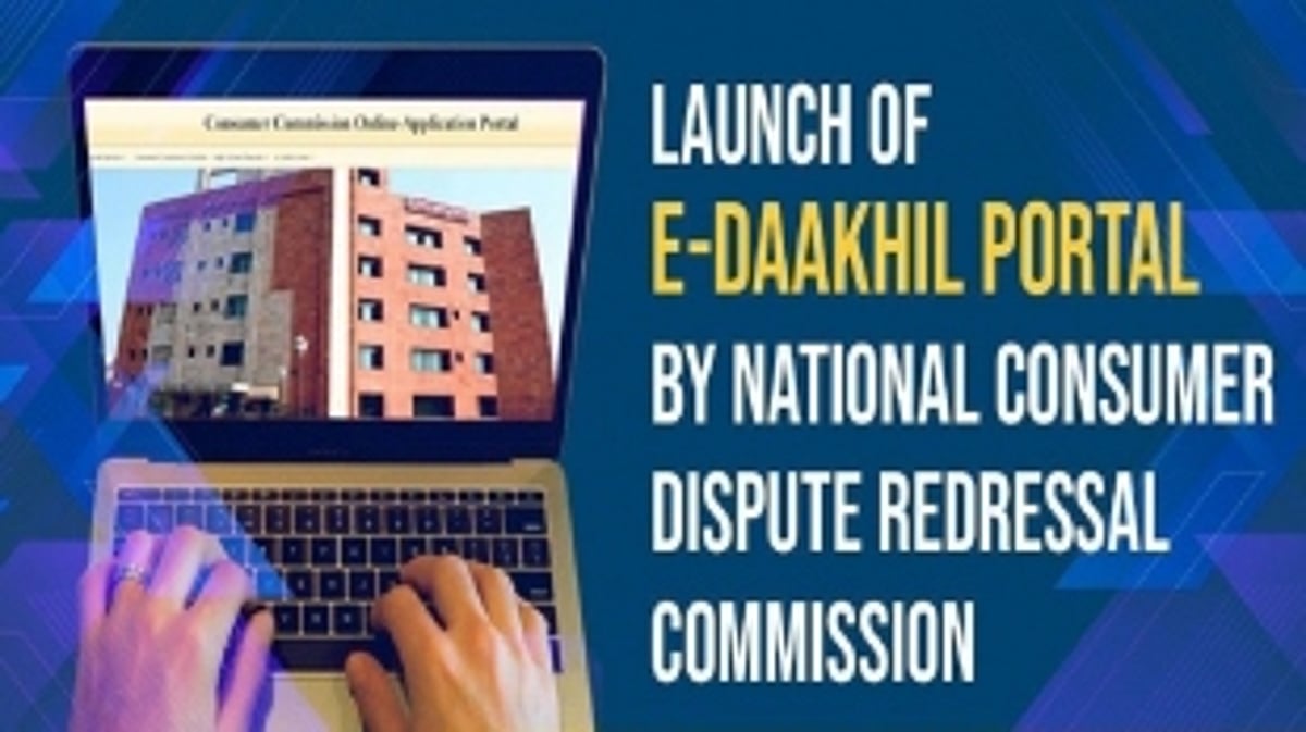 Customers can file plaints against default service charge on food bills