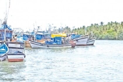 Cutbona boat owners lash out at govt