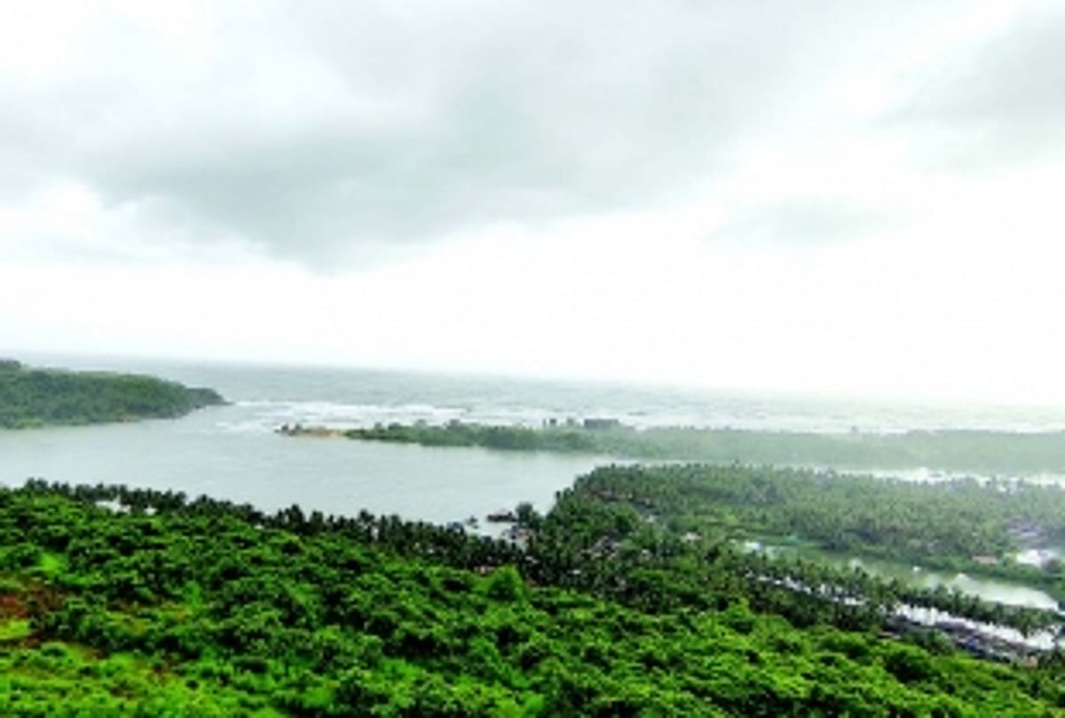 Cutbona fishers frustrated with long wait for training wall at mouth of River Sal