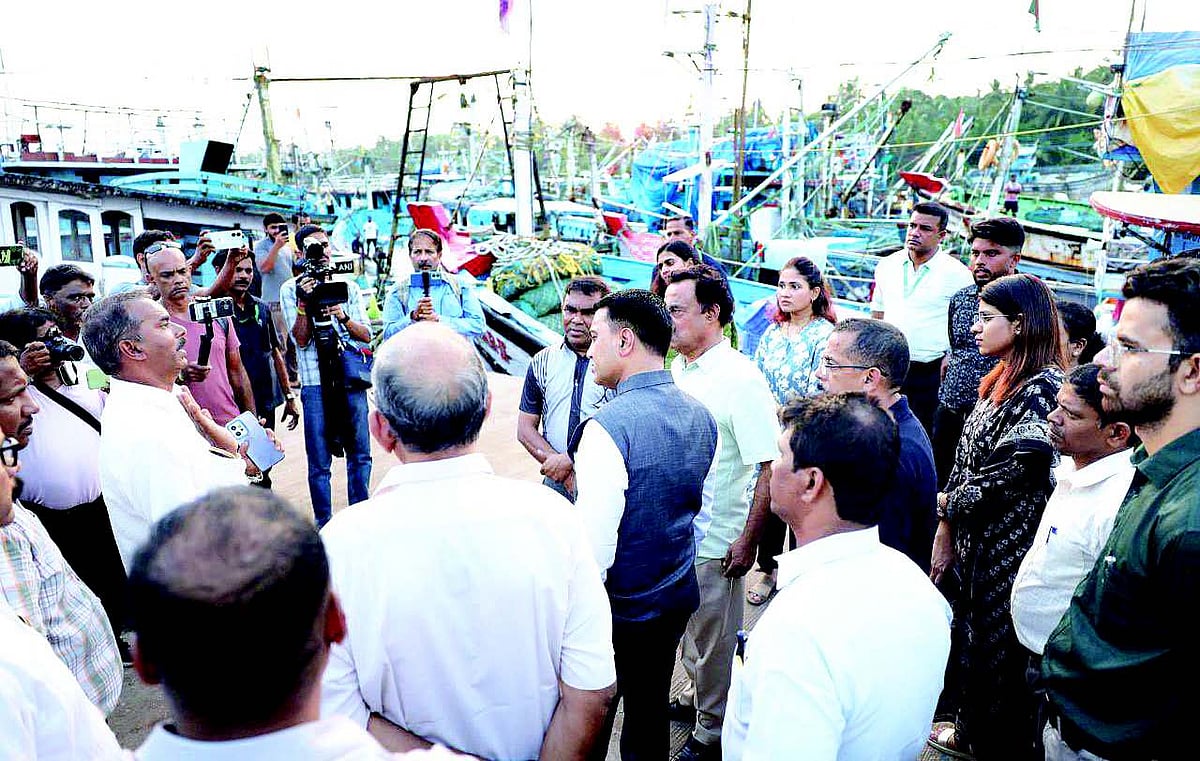 Cutbona jetty opening: CM lauds transformation, though stench still
hangs in the air