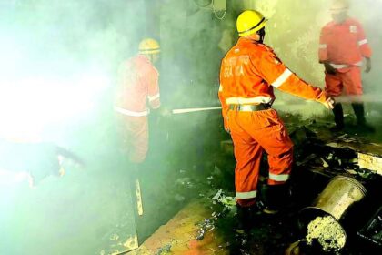 Cylinder blast at Rumdamol guts tea stall, damages two vehicles