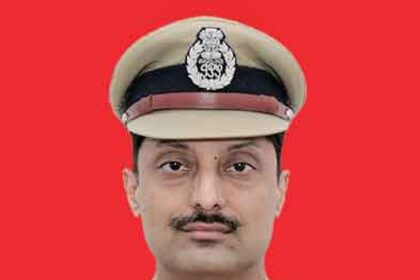 DIG Yadav  to get police  medal
