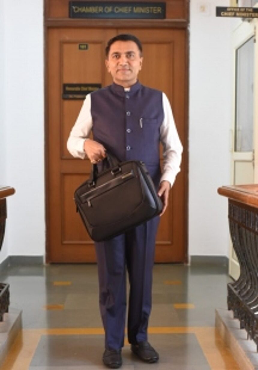 DR SAWANT INJECTS INITIATIVES BUT LOOKS FOR CASH INJECTIONS TO KEEP Swayampurna Rath MOVING