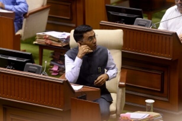 DRUGS DISCUSSION:  Weed & Marijuana cakes is the new need of youngsters, Govt should take action:Opp