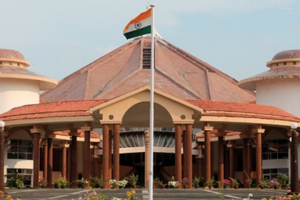 Dabolim Airport Won’t Shut Down, Assures Goa CM Amid Row Over Shift to Mopa; Opposition Slams Budget as Rhetoric