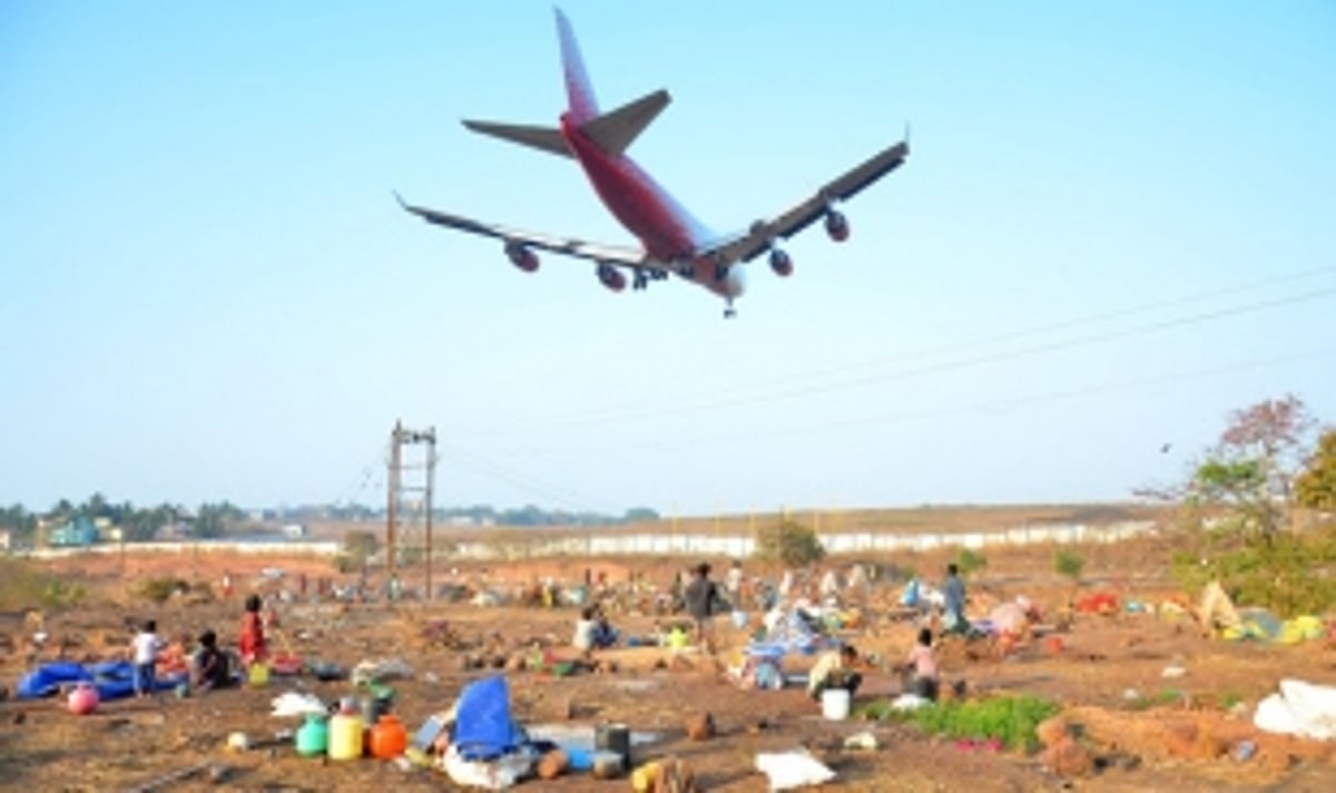 Dabolim’s new encroachers are a stone’s throw away from landing planes