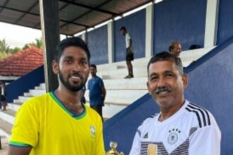 Dados Boys storm into final