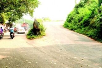 Danger of accidents loom at Naibag-Poroscodem junction