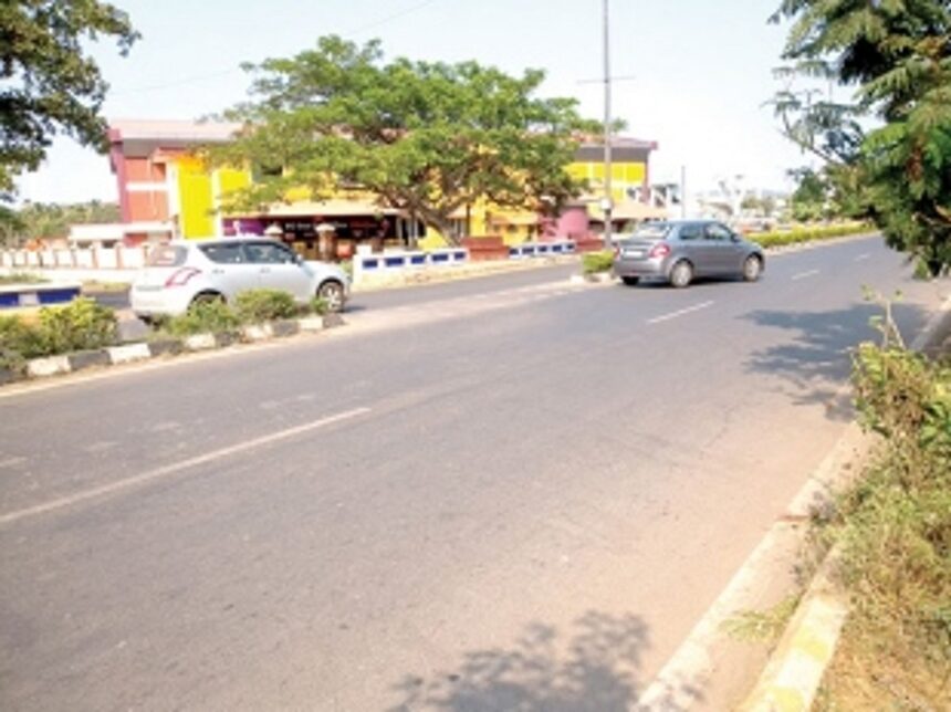 Dangerous crossing near Margao Ravindra Bhavan