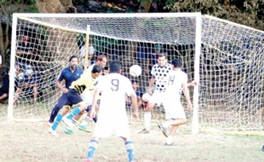 Davodem Veterans enter last eight