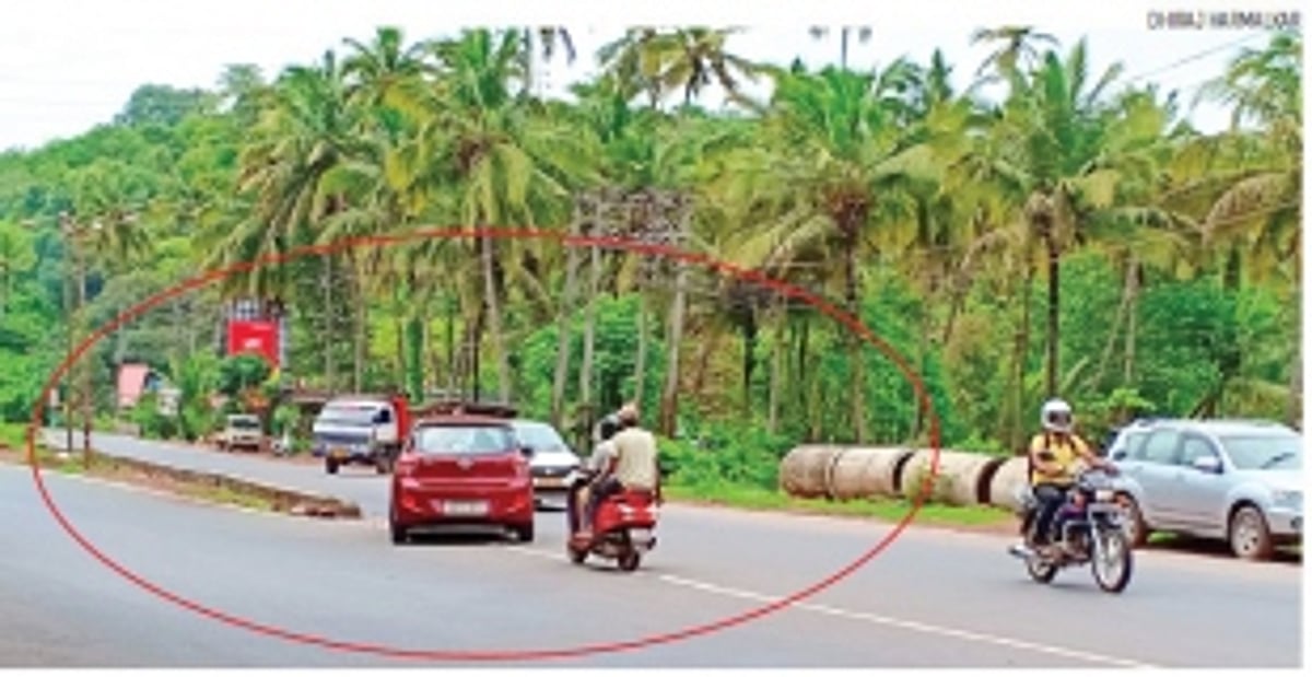 Death trap before Chicalim Village Panchayat