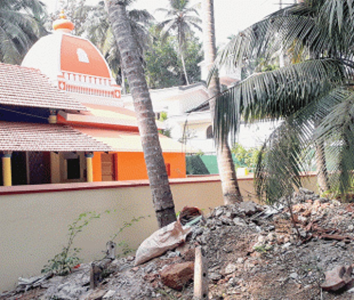 Debris outside Orlim temple