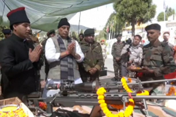 Defence Minister Rajnath Singh Offers Shashtra Puja in Tawang, Arunachal Pradesh on Vijaya Dashami