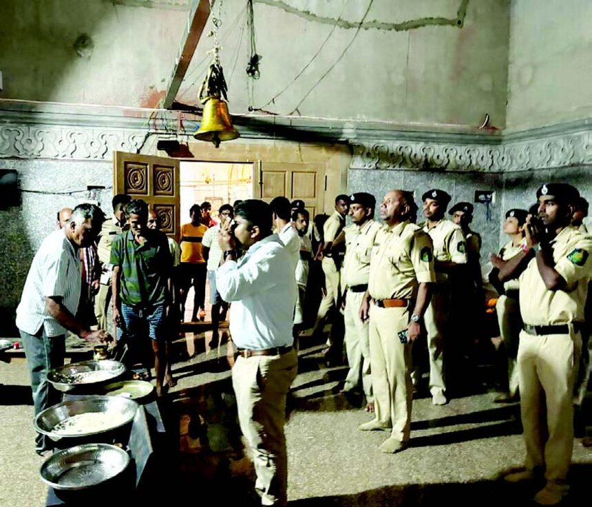 Deity’s sanctum sanctorum locked, tension runs high in Ashwem 1 Deity’s sanctum sanctorum locked, tension runs high in Ashwem