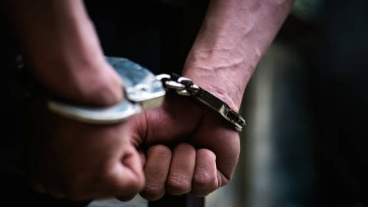 Delhi Man Arrested for Raping 65-Year-Old Mother, Allegedly to ‘Punish’ Her Over Past Relationship