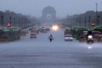Delhi-NCR Lashed by Rain; IMD Issues Red Alert for More Showers and Thunderstorms