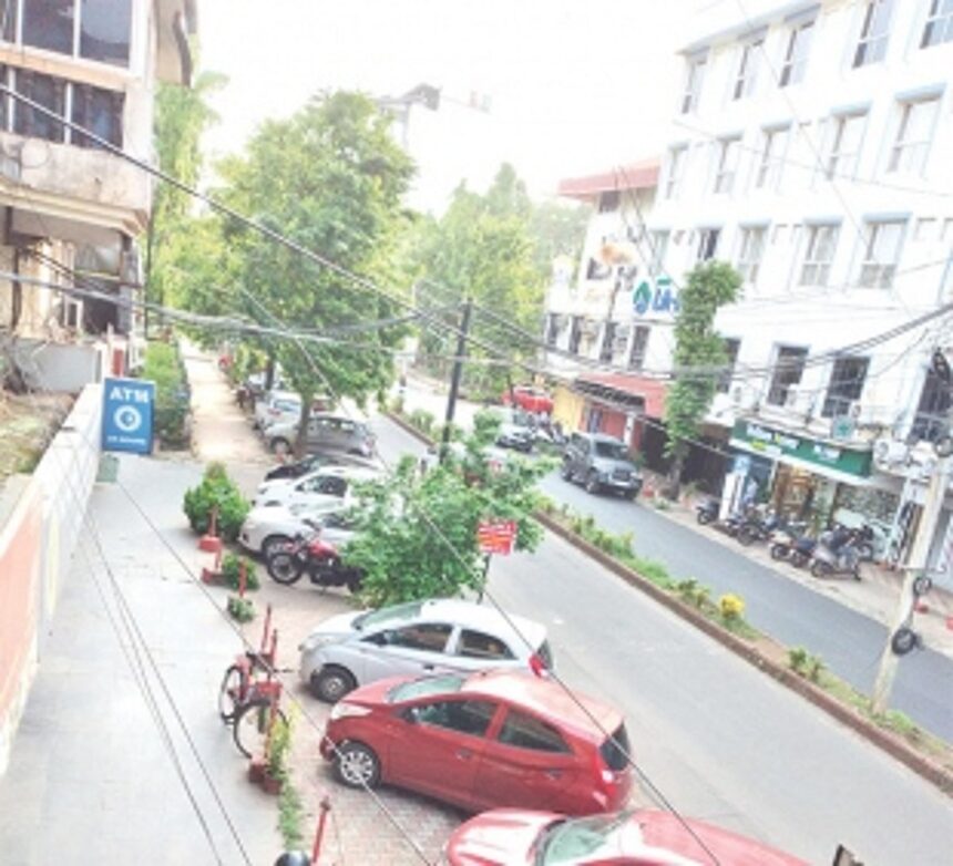 Demarcate parking space  for each vehicle in Vasco