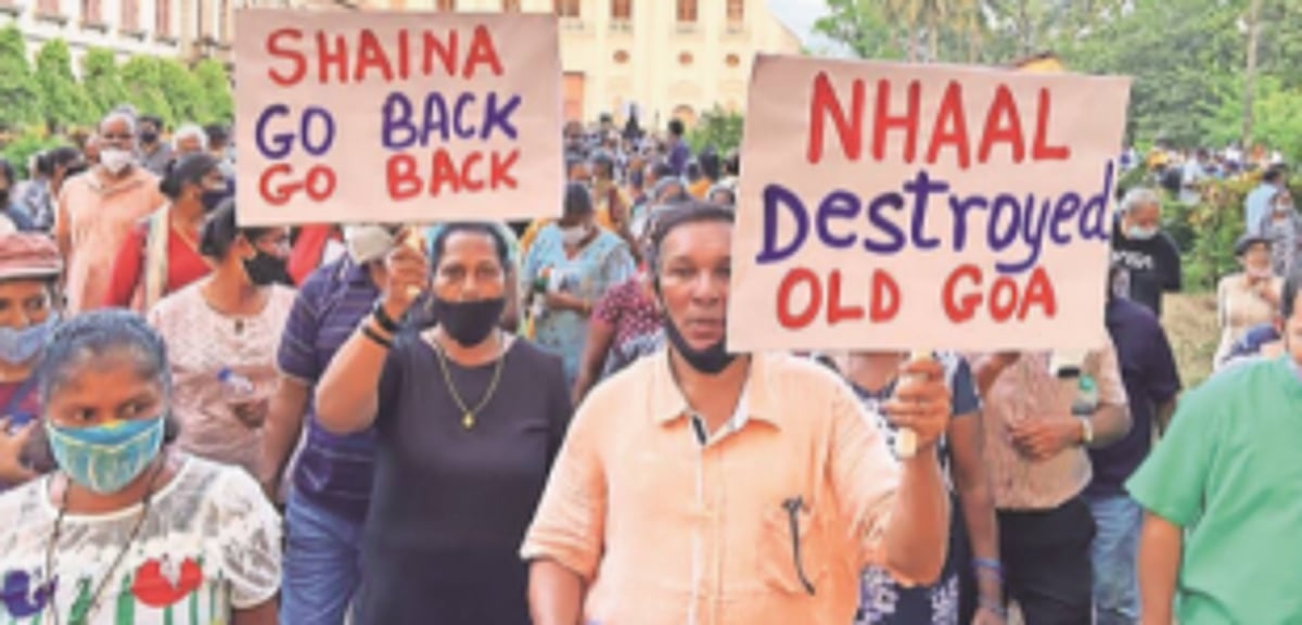 Demolish structure by Dec 3