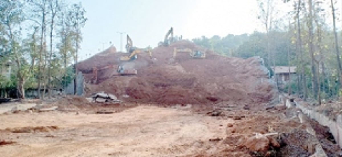 Demolition of Loutolim-Cortalim link road wall due to an unscientific design: Expert