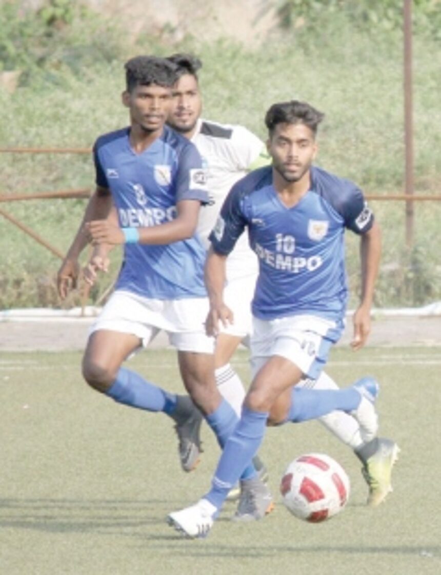 Dempo walk past Panjim Footballers 1 Dempo walk past Panjim Footballers