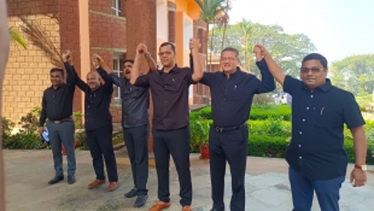 Depleted Opposition turns on the heat, say if there is no Mhadei then there is no Goa