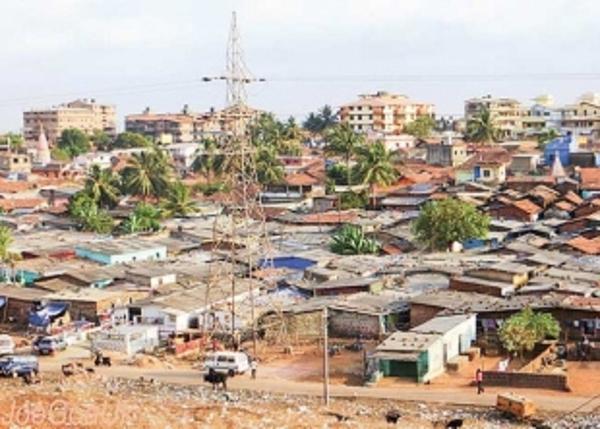 Despite Revenue Dept directive, no action taken on encroachments by district officials