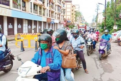 Despite lockdown, in Mormugao  it is business as usual