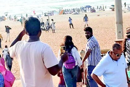 Despite public drinking being prohibited
on the beach, tourists keep flouting rules
