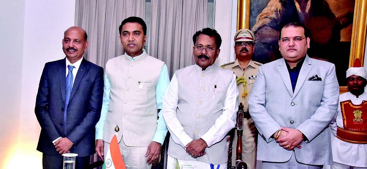 Despite raging controversy, government appoints info commissioners