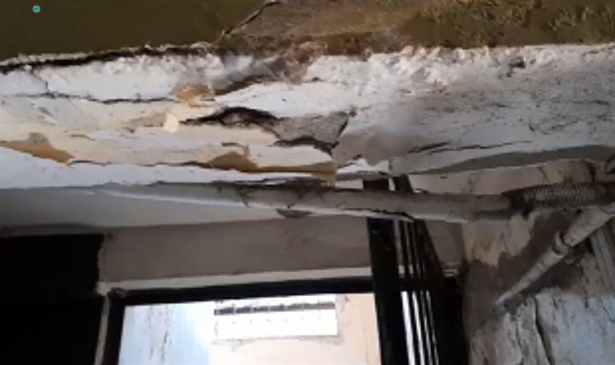 Deteriorating Condition of Junta House Raises Concerns for Government Office Employees & Visitors