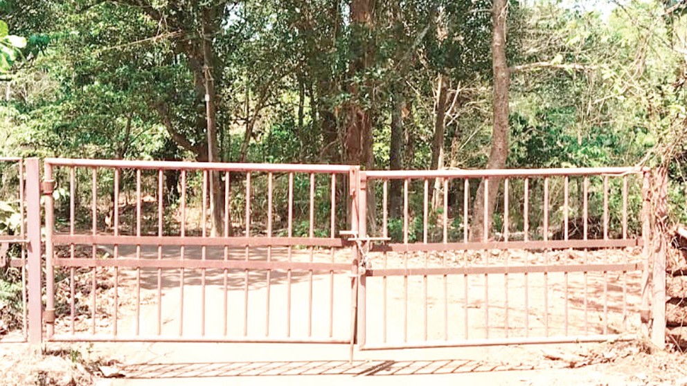 Dharbandora Deputy Collector Orders Strict Measures to Prevent Drownings at Dudhsagar River
