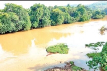 Dharbandora locals warn of agitation if release of slurry in river not stopped