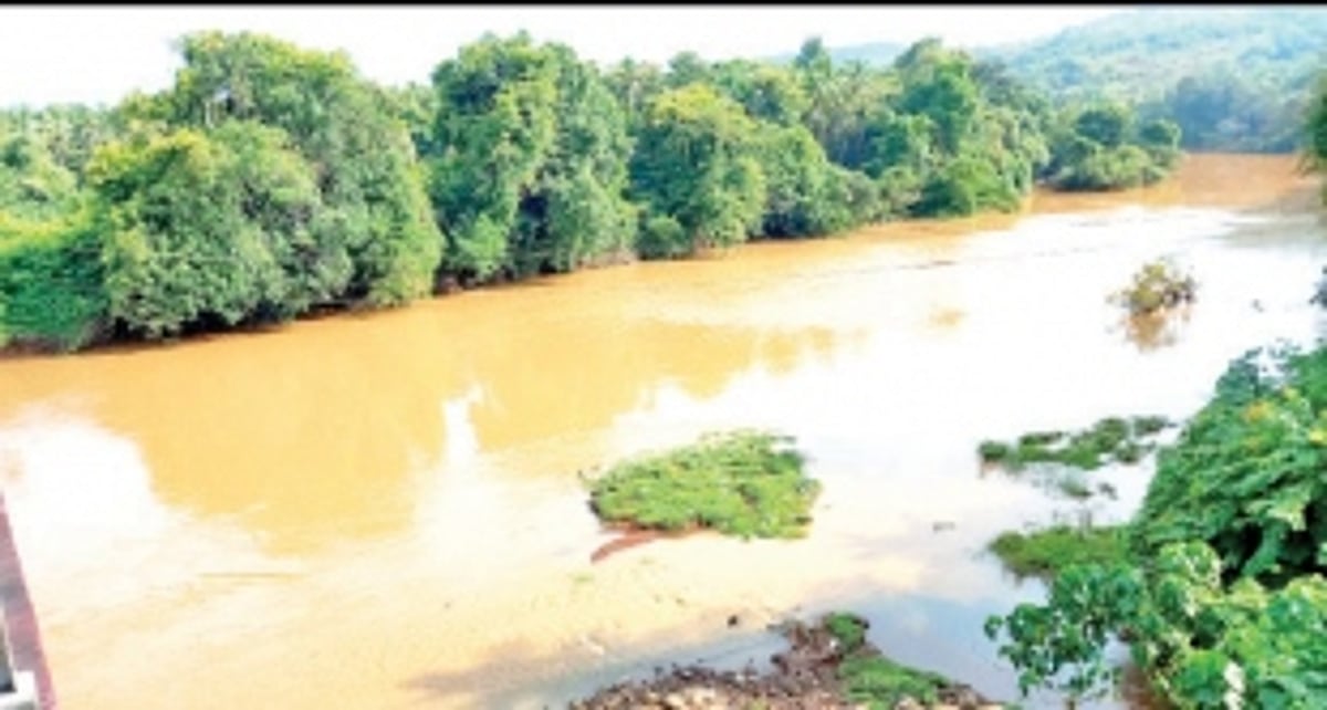 Dharbandora locals warn of agitation if release of slurry in river not stopped