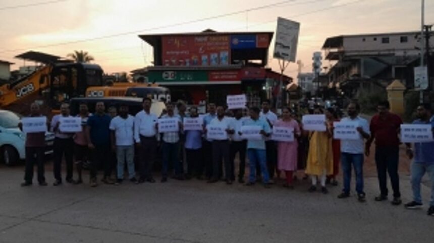 Dhargal Local Demands Action Over Delayed Flyover Construction, Threaten Protest Ahead of LS Elections