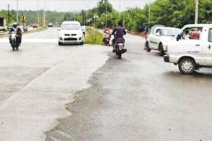 Dhargal villagers demand for  flyover at Don Khamb junction