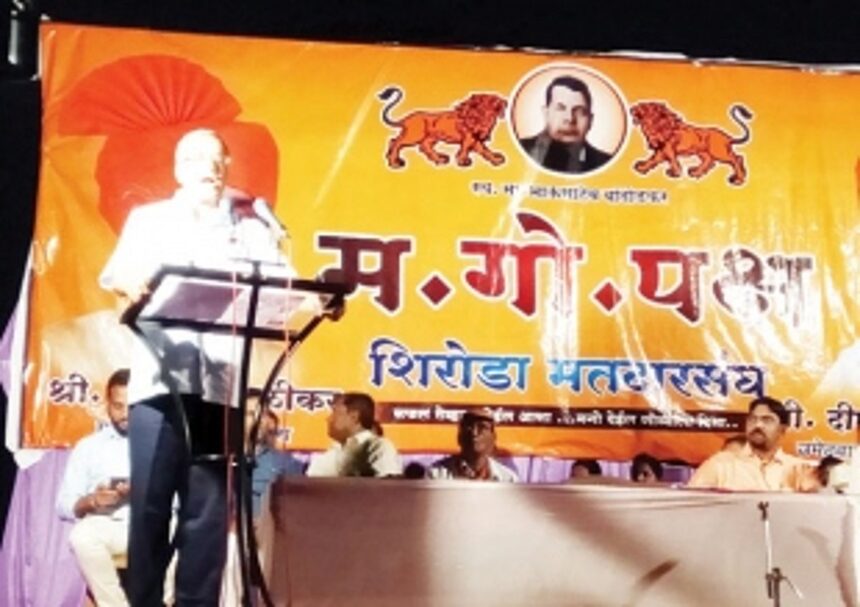 Dhavalikars slam Gadkari’s speech, says BJP will lose both LS seats