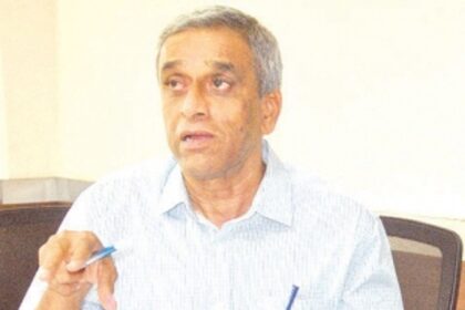 Dhavalikar’s song on defections goes viral; draws mixed reactions from netizens