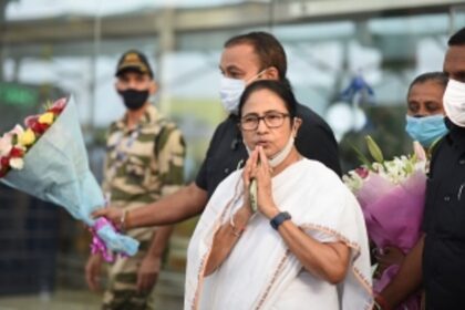 Didi arrives to warm welcome in Goa