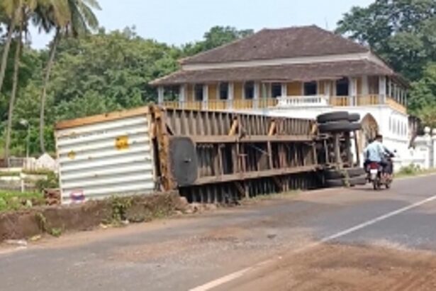 Diesel Spill Occurs as Container Overturns Near Cansa Thivim Church