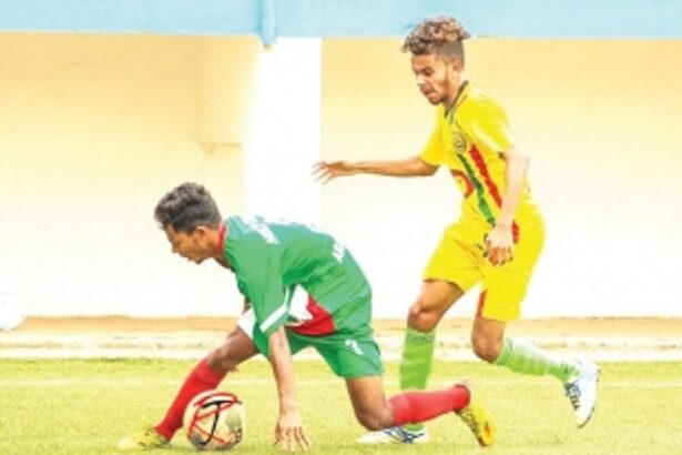 Dietmar’s strike hands Holy Cross narrow win